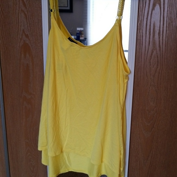 Torrid Yellow Swing Tank - Picture 2 of 3